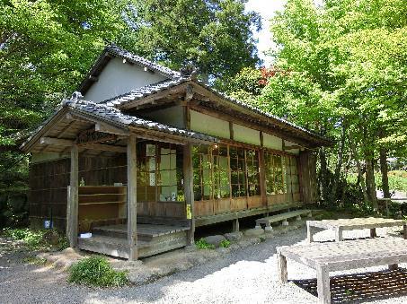 夏目漱石記念館