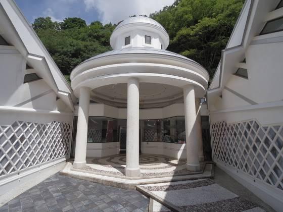 伊豆の長八美術館